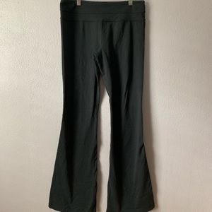 Lululemon “Groove” pants